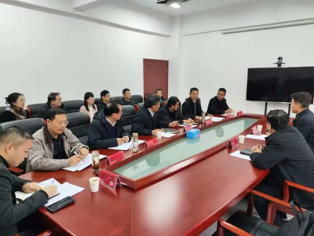 集团公司霍学杰一行到煎茶岭镍业调研